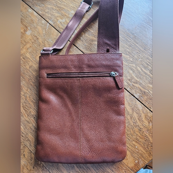 Radley Leather Crossbody Bag - Picture 2 of 3